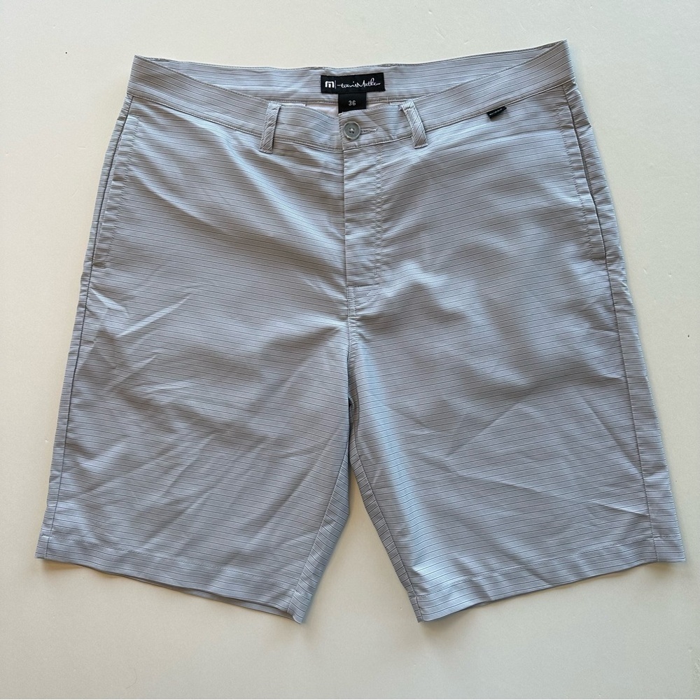 Travis Matthew Mens Gray Active Golf Shorts Size 36 Inseam 10”
